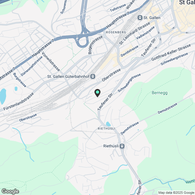 Erdgeschoss / 36m2 Studio / Neu-Renoviert mit Garten - Karte