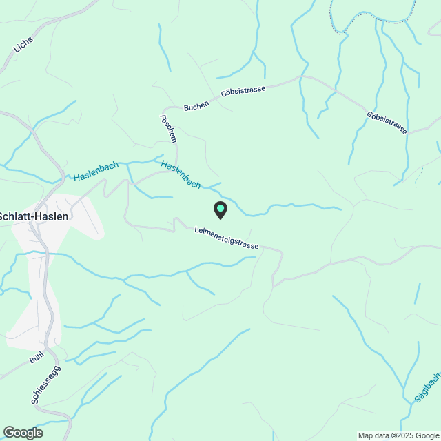 Ein Schmuckstück mit grossem Sitzplatz an ruhiger und naturnahen Lage - Karte