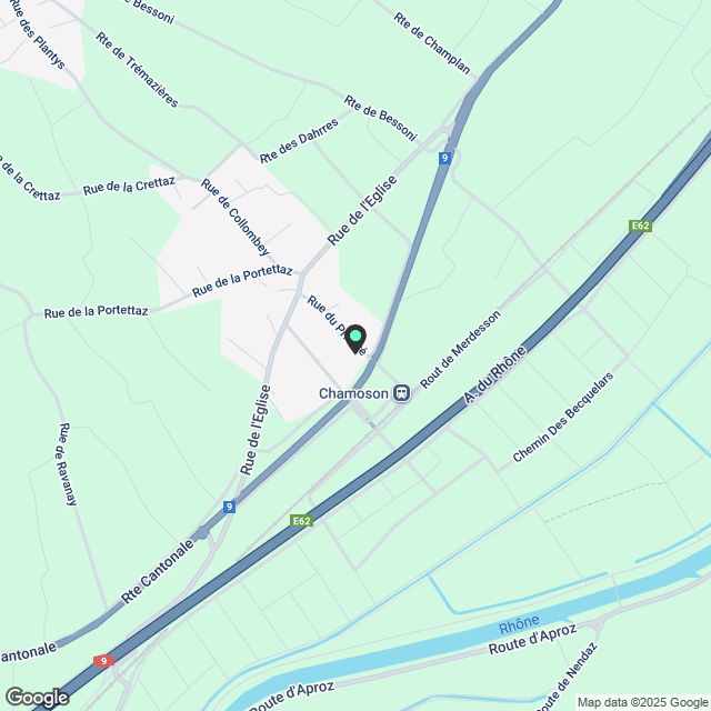 C02- Wohnung 2 Zimmer hell mit Balkon in St-Pierre-de-Clages - Karte