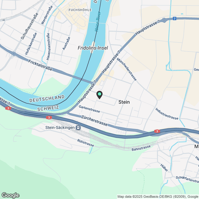 4,5 Familienwohnung mit Hobbyraum / Keller - Karte