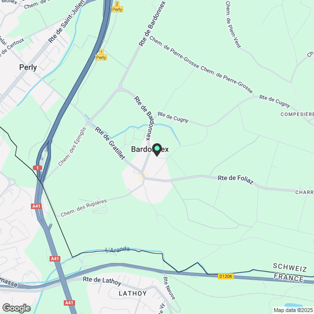 Superbe villa mitoyenne 6 pièces avec terrasse et jardin privatifs à B - Karte