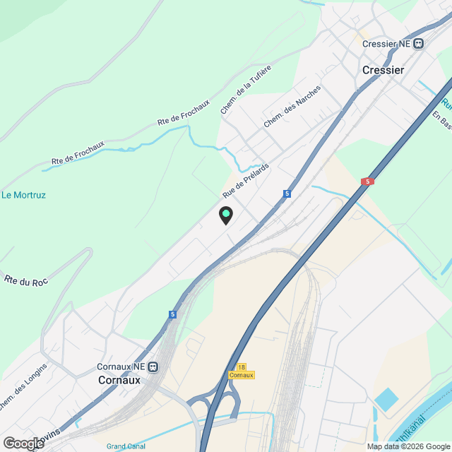 Bel appartement de 2.5 pièces, comme neuf - Karte