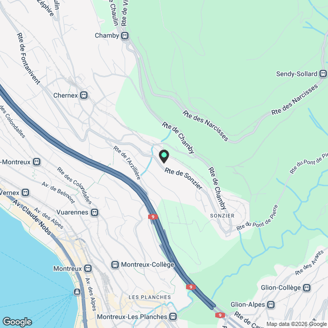 Superbe vue 6,5 pièces avec jardin privatif - Karte