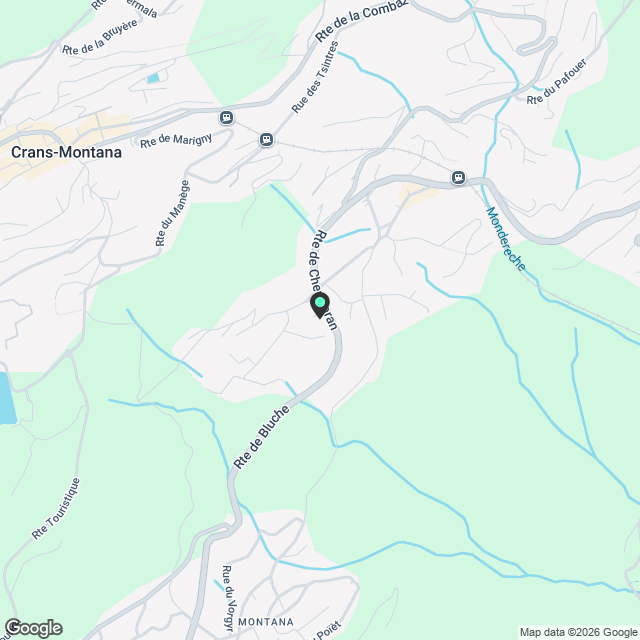 2 appartements meublés de 8 espaces privatifs avec balcons à Crans-Montana - Karte