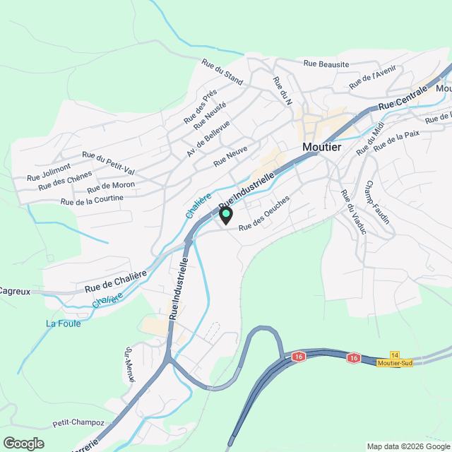Appartement neuf lumineux et moderne de 4 pièces avec balcon, parking et carport inclus - Karte