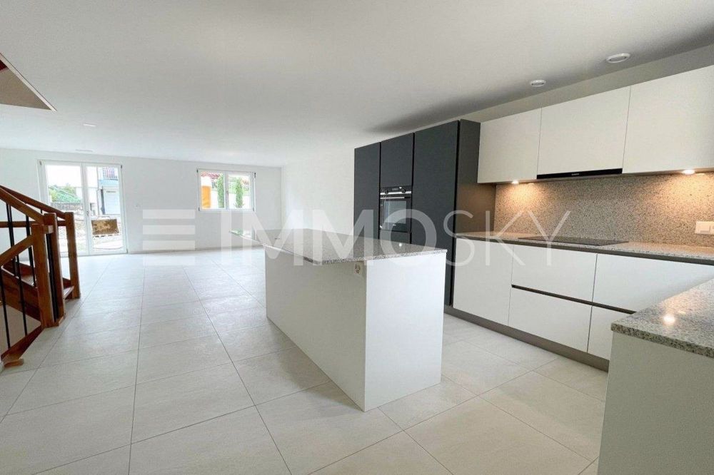 4 ½ Zimmer-Doppeleinfamilienhaus in Domdidier mieten - Bild 2