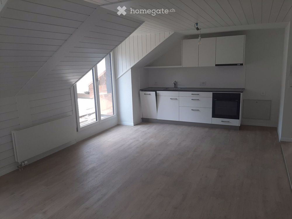 Charmante 2.5-Zimmer-Wohnungen im Dorfkern Einsiedeln mit grosser Terrasse - Bild 3