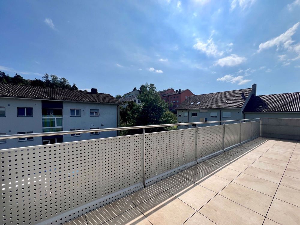 *GELEGENHEIT* - 100m2 - 3 1/2 Zwg Attika mit grossen Terrassen - Bild 10