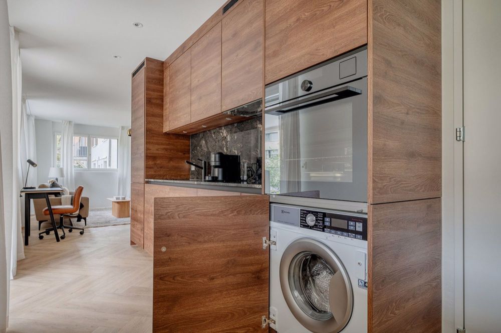 Schöne Wiedikon 2.5ZW mit Keller und W/T, nah am Markt, über Blueground - Bild 11