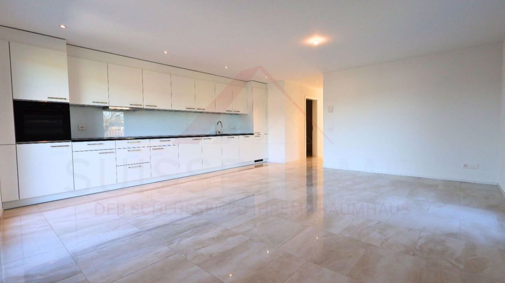 Moderne 3.5-Zimmer-Attikawohnung mit 45m2 Terrasse in Gurmels - Bild 3