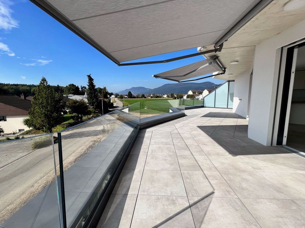 3.5 Zimmer-Attika mit 105 m2 Wohnfläche und 74 m2 Terrasse (C10) - Bild 1