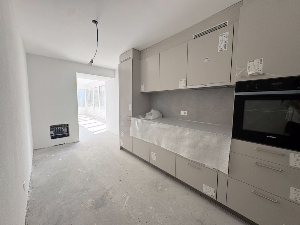 Schönes 1.5-Zimmer-Apartment mit Terrasse, 2 Schritte vom See entfernt - Bild 2