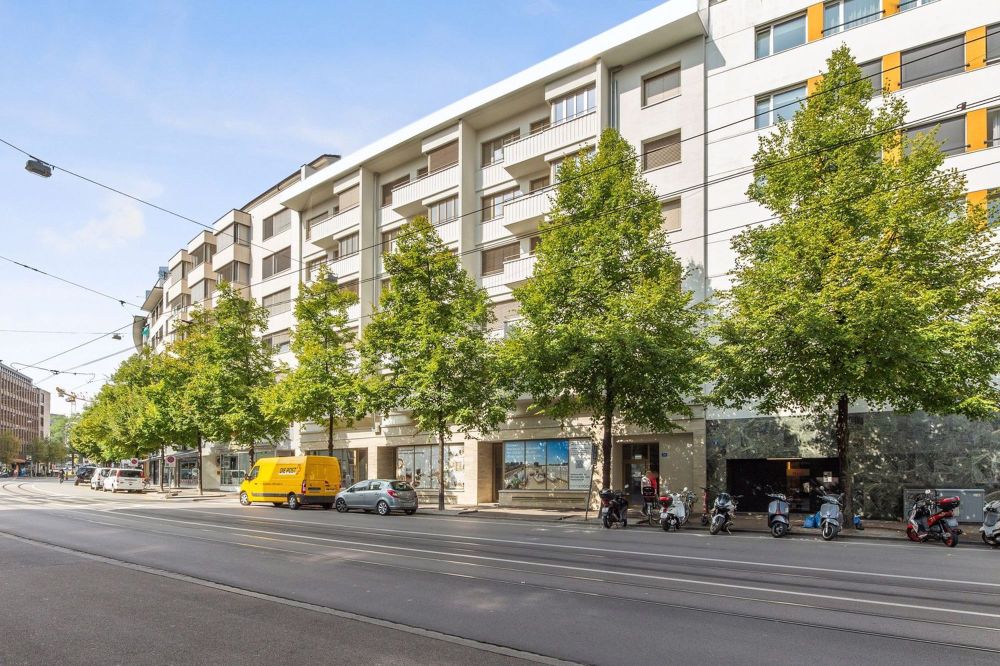 Attraktiv, Exklusiv und Urban - Ihre neue Mietwohnung im Herzen der Stadt - Fassade Steinentorstrasse ohne Gerüst
