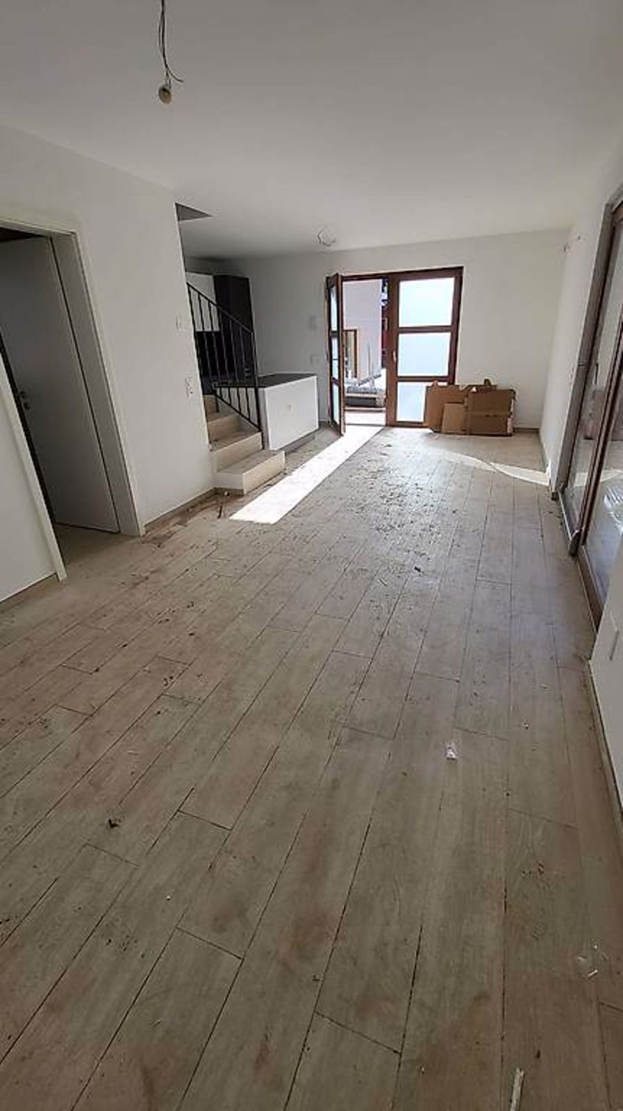 Moderne Villa mit Garten zu vermieten - Bild 8