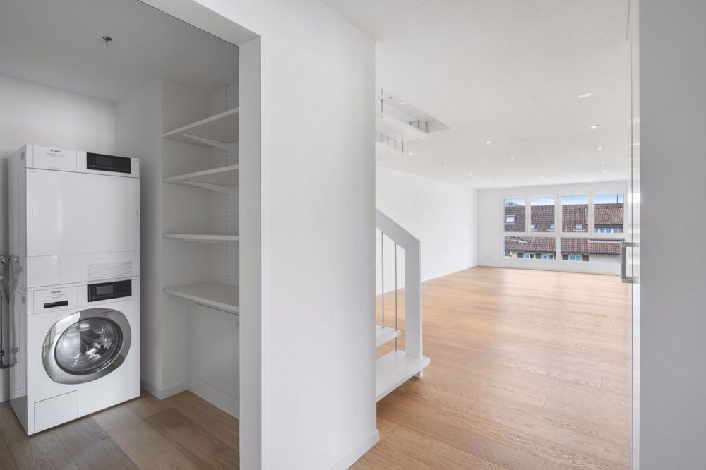 Exklusiver Neubau mit Seeblick auf 2 Etagen - 12 Web_Attika Wohnung, Oberhus- Strasse 4, Greppen_9_klein