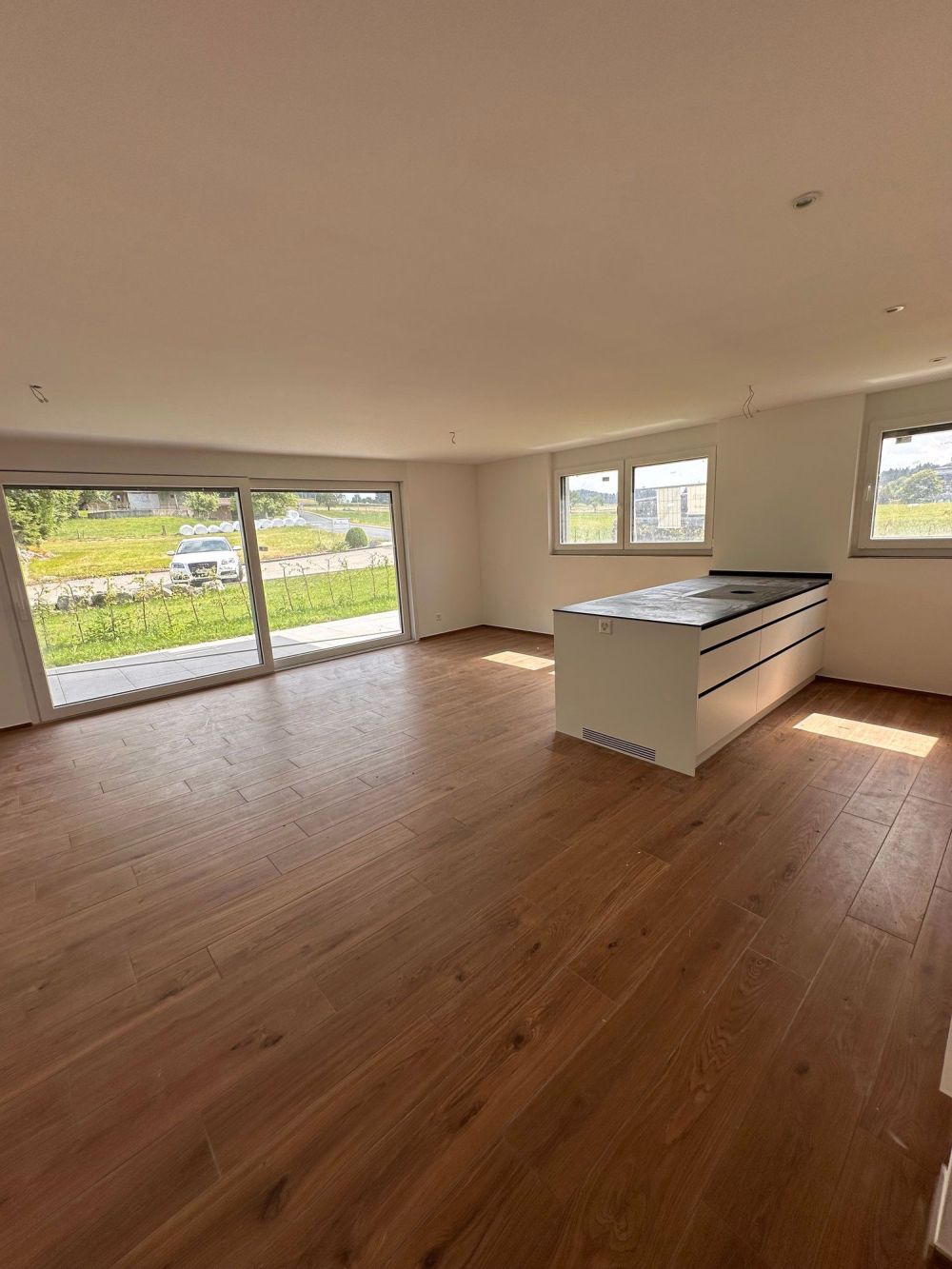 Moderne, neue 4.5-Zimmer-Erdgeschosswohnung in Huttwil für Erstbezug bereit - Bild 9