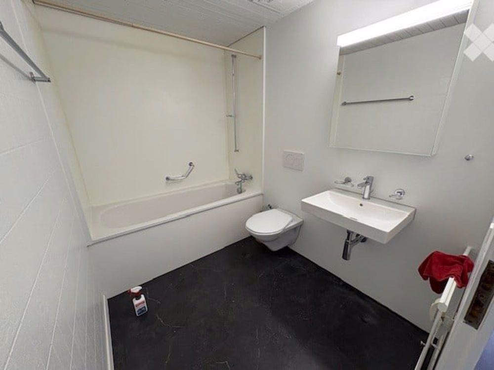 Moderne 3½-Zimmerwohnung mit grossem Balkon – frisch renoviert! - Bild 5