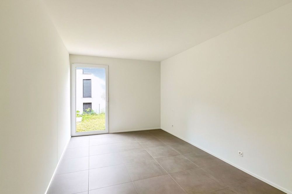 MONTEGGIO 2.5 mit Garten | Miete 1'600 | Nebenkosten 150 | Parkplatz 100 - Bild 3