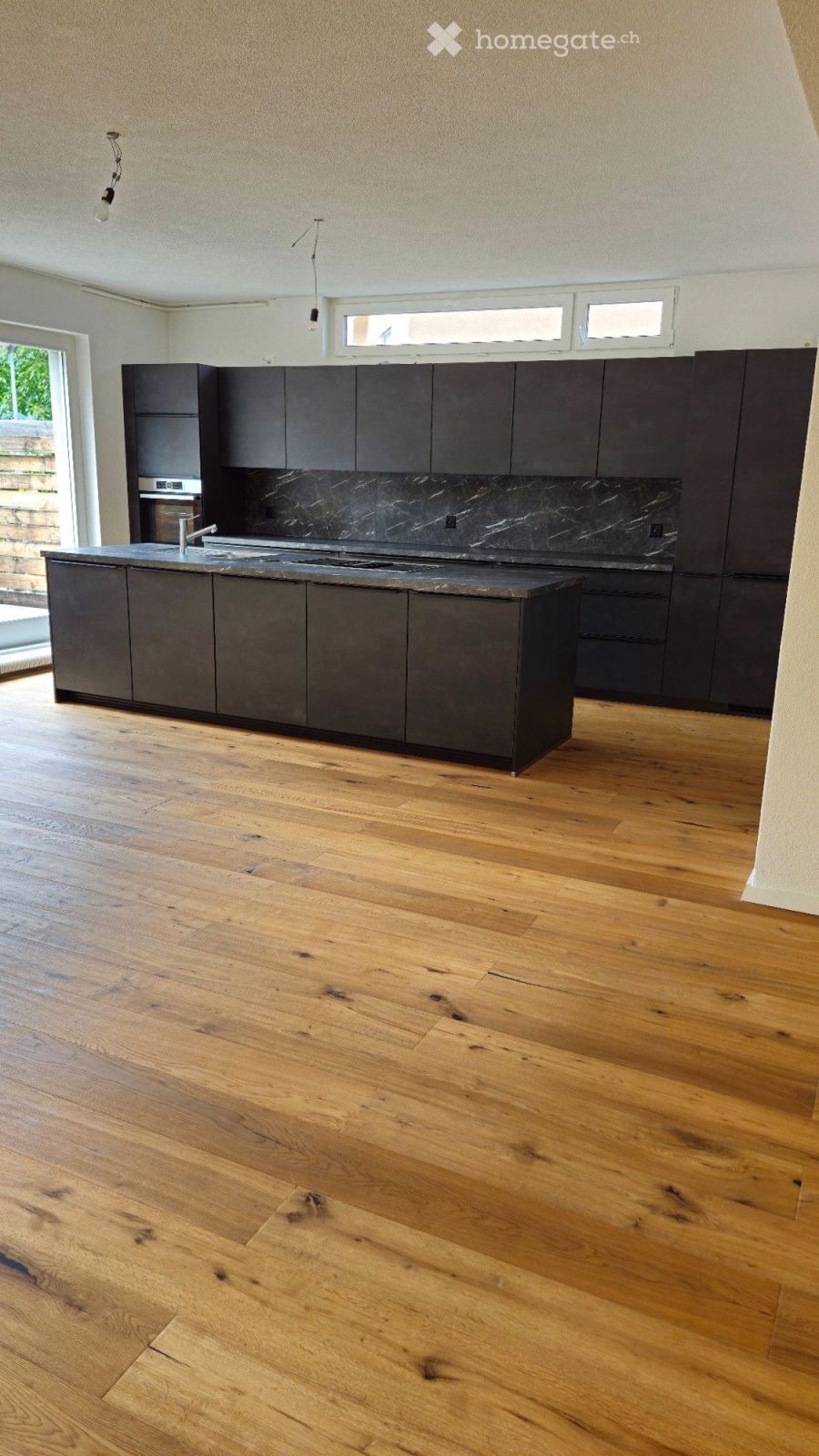 Grosszügige 4.5-Zimmer-Wohnung mit Bergblick in Trimmis - Bild 9