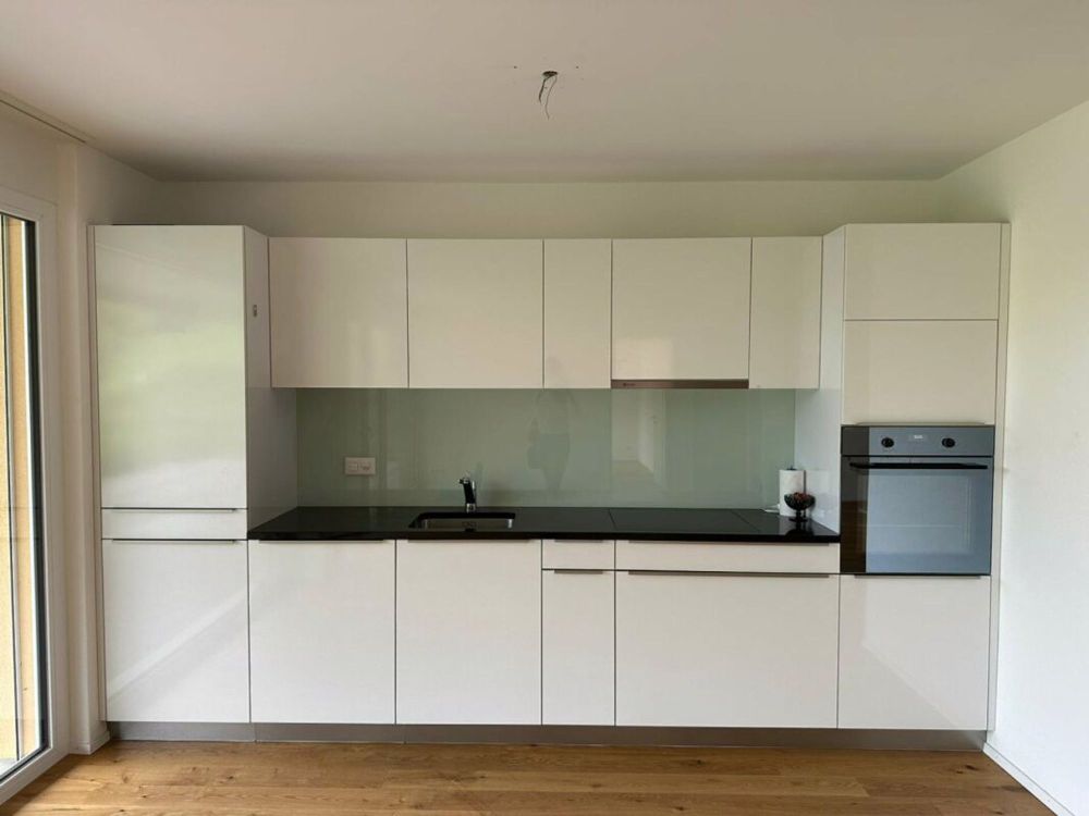 Neubau in St. Ursen - moderne 4.5-Zimmerwohnung mit grossem Balkon! - Bild 2