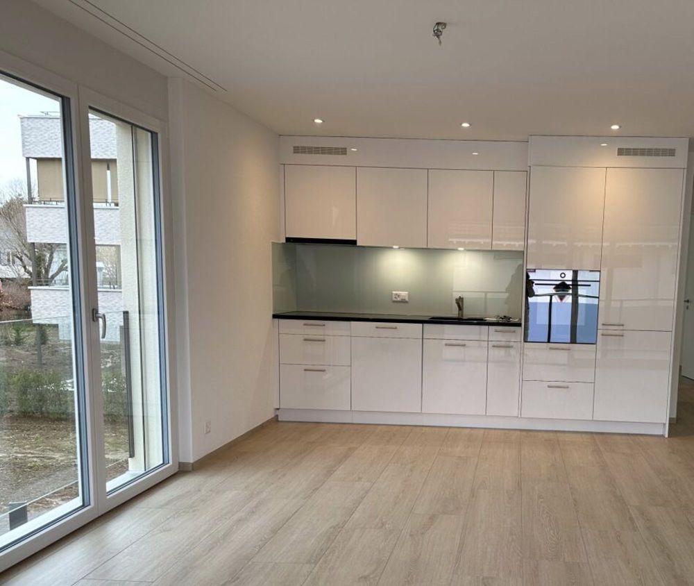 Moderne attraktive 2.5-Zimmer-Wohnung in Reinach - mit Balkon & eigenem Waschturm - Bild 7