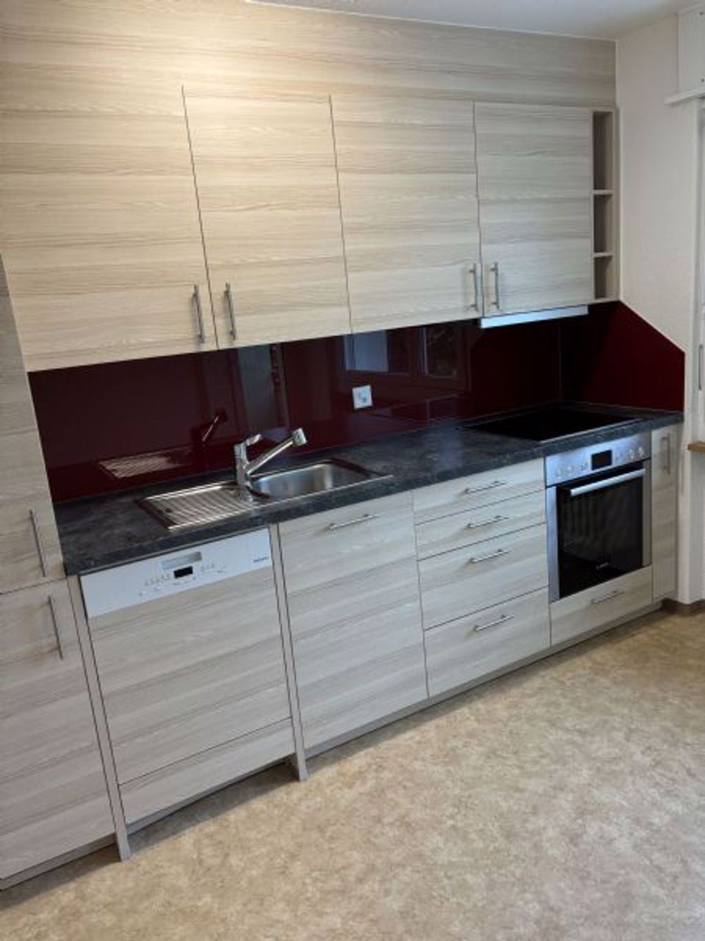 Ruhige 4.5 Zimmerwohnung zu vermieten - Bild 2