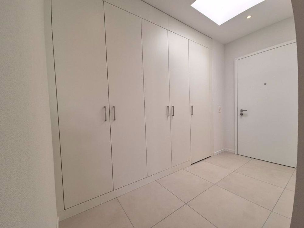 Zu vermieten in Marly: Neues 2.5-Zimmer-Apartment im letzten Stock mit freier Sicht - Bild 7