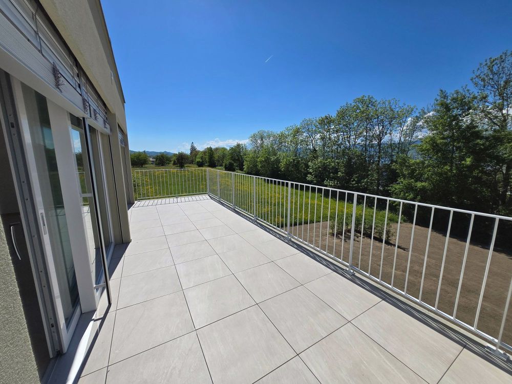 Neue 4.5-Zimmer-Dachwohnung mit Seeblick und großer Terrasse in Cheyres – sofort verfügbar! - Bild 4