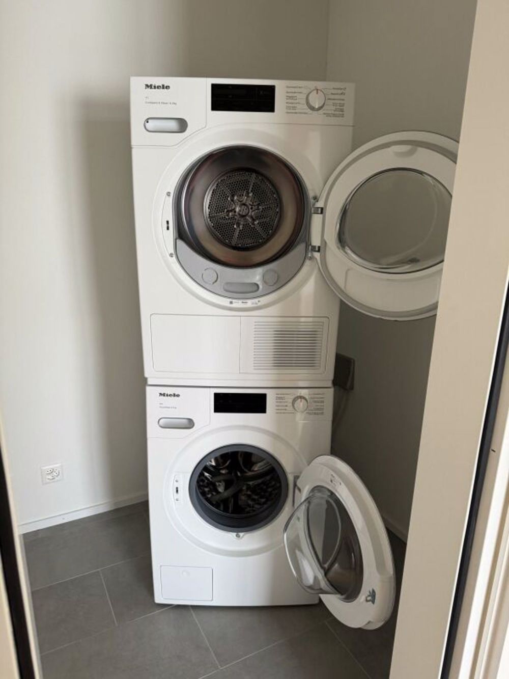 Erstbezug in Pratteln - 5.5 Zimmer-Maisonettwohnung im 2. OG/DG - Bild 4