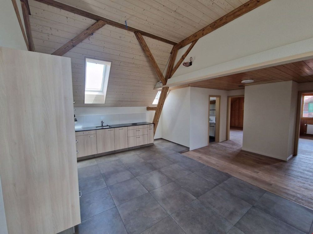 Dachwohnung Hocheinfahrt Bauernhaus - Bild 2