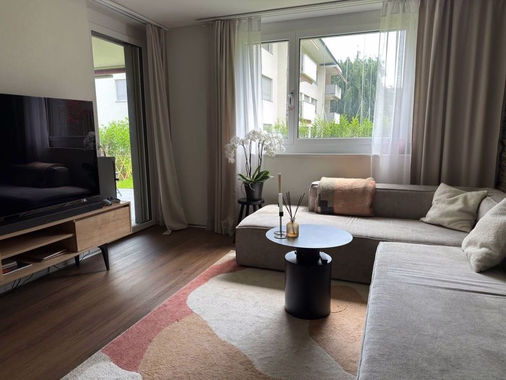 Möblierte 3.5-Zimmer-Wohnung mit privatem Garten - Bild 3