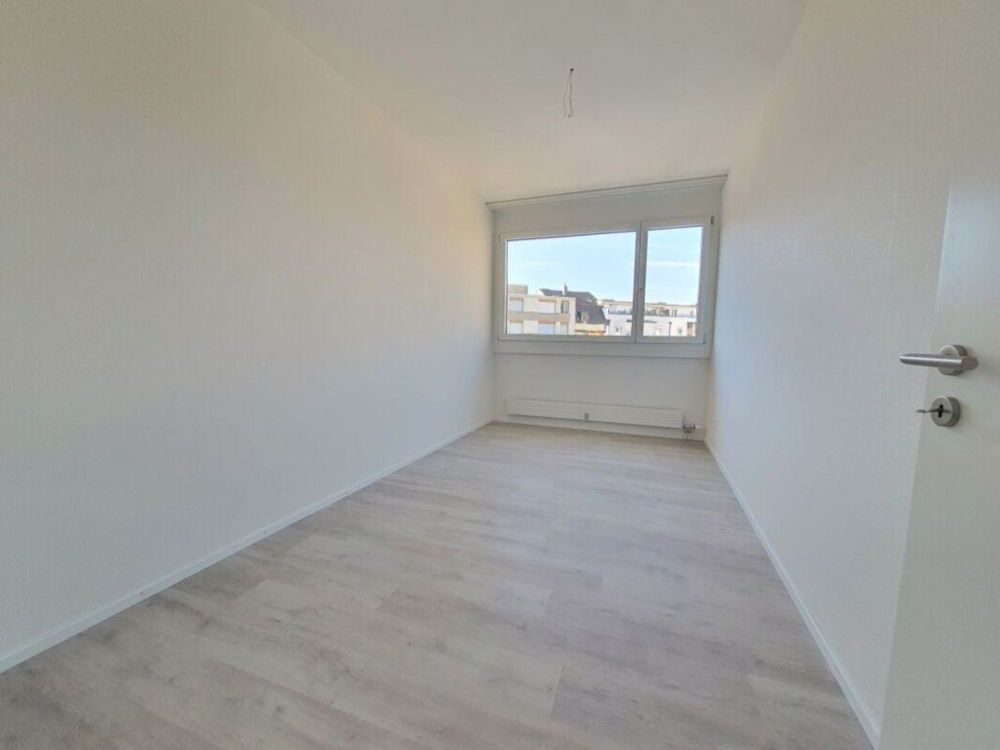Erstbezug unserer neu sanierten 3.5 Zimmerwohnung! - Schlafzimmer 2