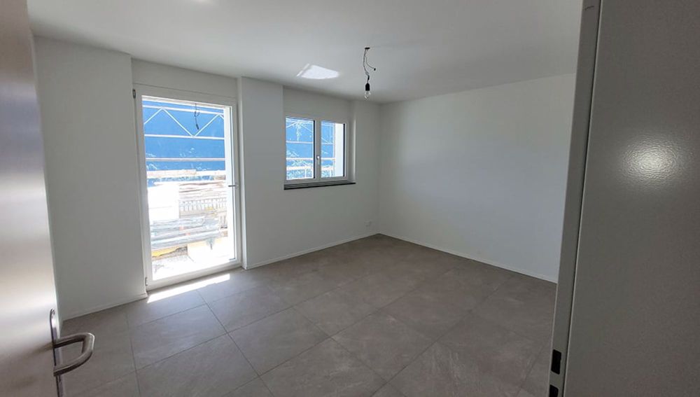 ERSTVERMIETUNG / Erdgeschosswohnung mit grosser Terrasse in sonniger und ruhiger Wohnlage - Bild 5