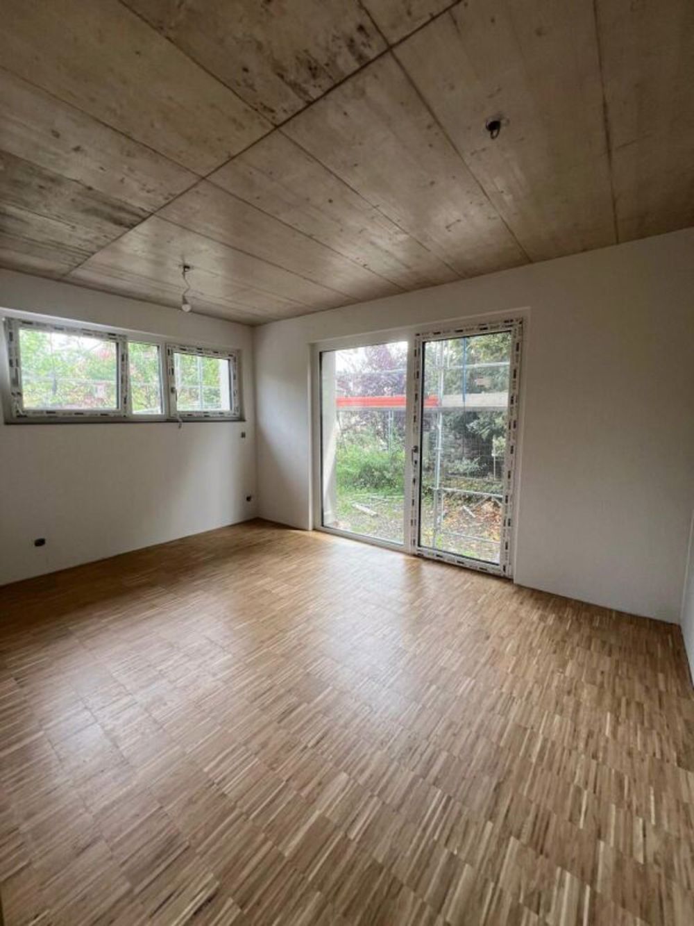 Neue Luxus-WG - Möblierte Zimmer mit Balkon, 2 Schritte vom Bahnhof entfernt! - Bild 7