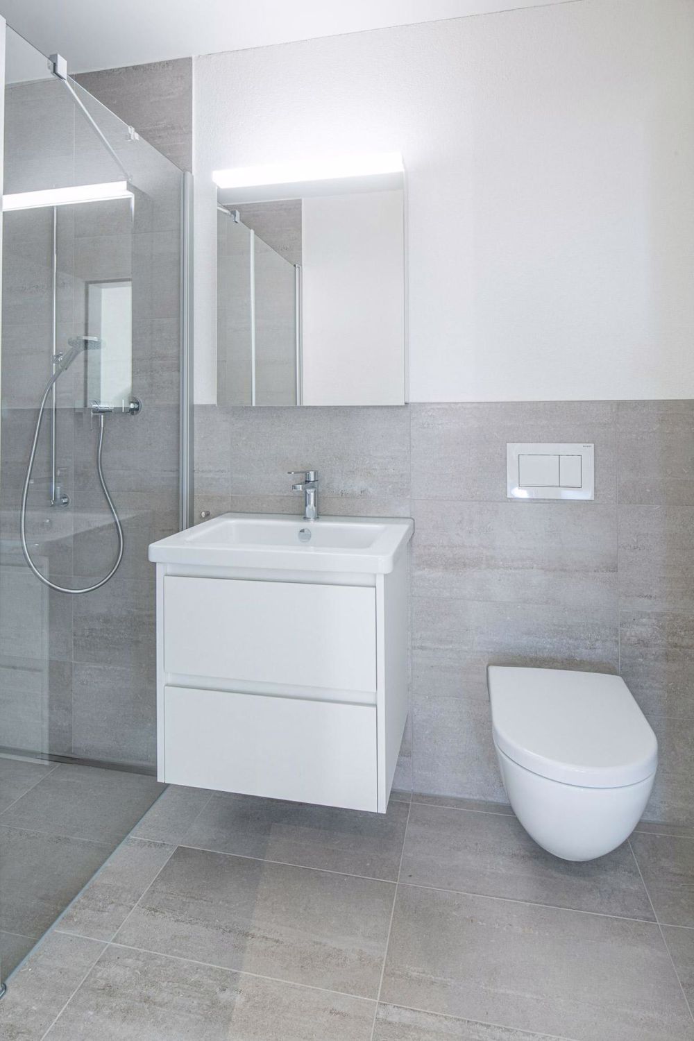 Schöne moderne 3.5 Zimmer-Wohnung in Neuhausen! - Bild 10