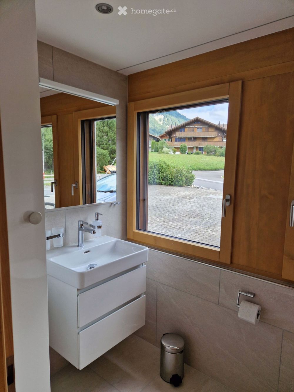 Gemütliche 2-Zimmer-Wohnung an der Lenk im Simmental - Bild 5