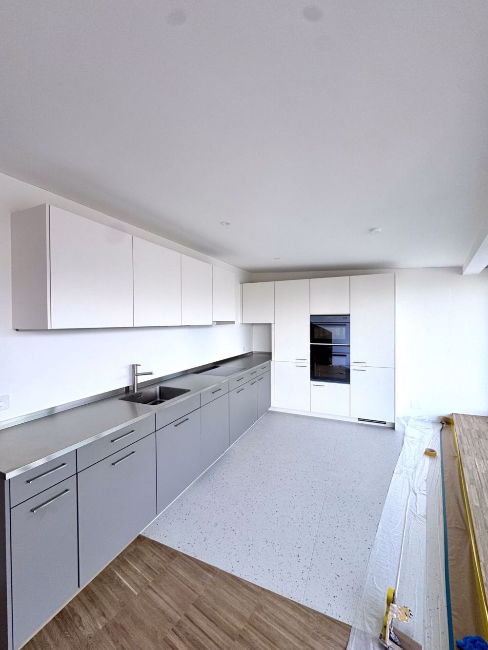 Neubau: 3.5-Zimmer-Attikawohnung mit zwei traumhaften Dachterrassen in Kaltbrunn - Bild 3