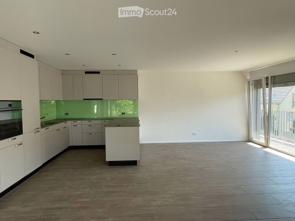 Moderne 2.5-Zimmer-Wohnung in Mörschwil mit Balkon und Garage - Bild 4