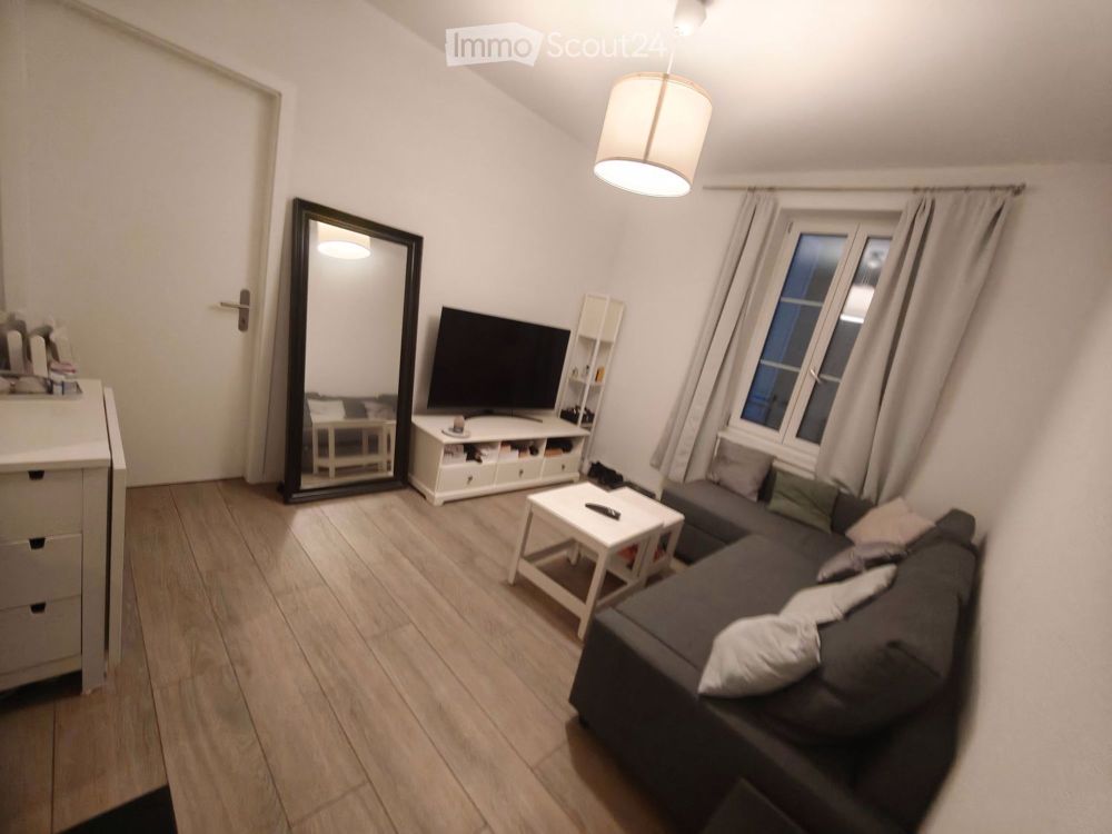 Moderne 2.5-Zimmer-Wohnung - Bild 1