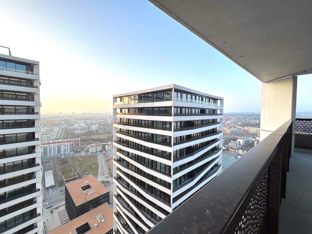 EXKLUSIV WOHNEN AUF 33. ETAGE DES HÖCHSTEN WOHNGEBÄUDES DER SCHWEIZ - Bild 11