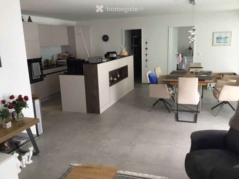 Moderne 5.5-Zimmer Wohnung in Flühli. - nur 50% Miete bis 31.12.2025 !!! - Bild 1