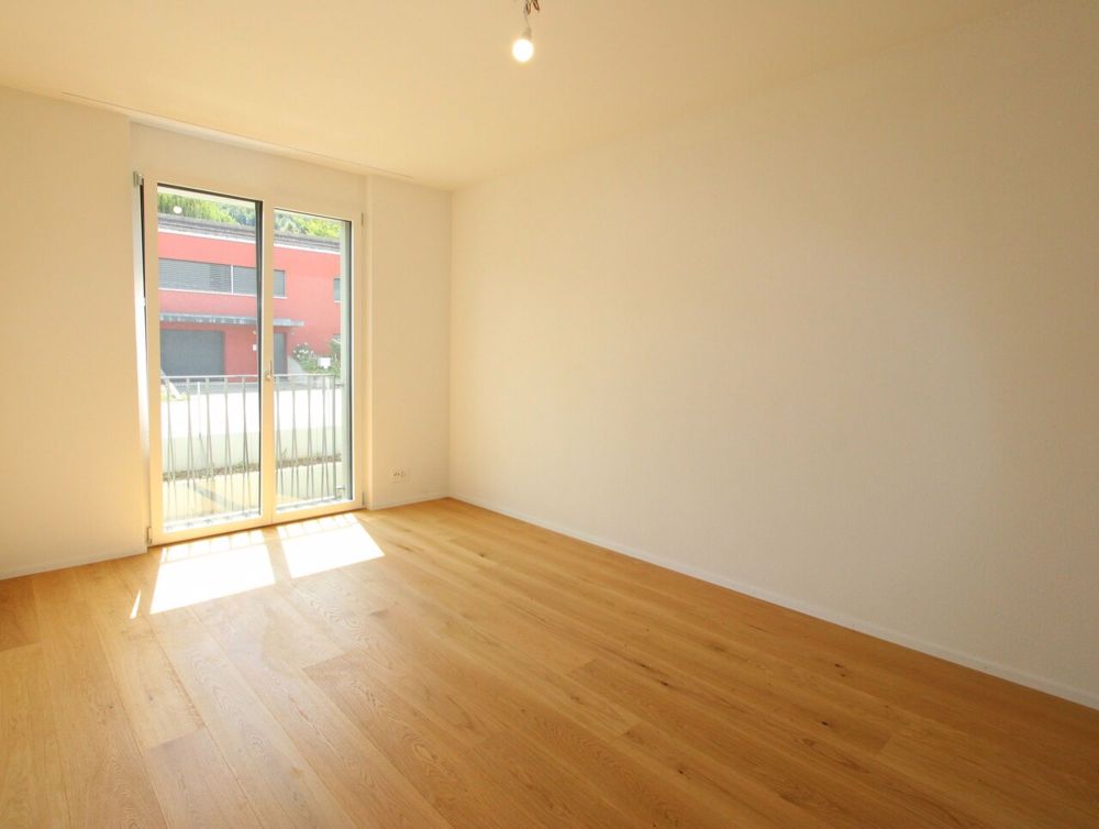 Luxuriöse 4.5-Zimmerwohnung mit Weitsicht - Bild 5