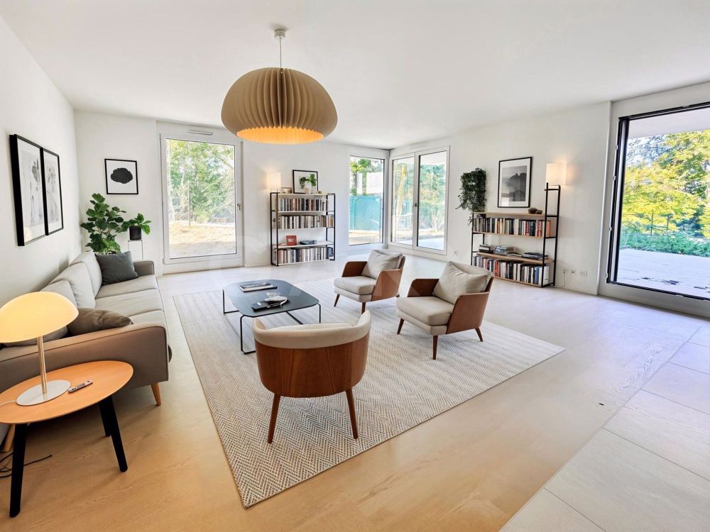 Neue Wohnung mit Seeblick, Terrasse und Garten ? 4 Schlafzimmer - Bild 1
