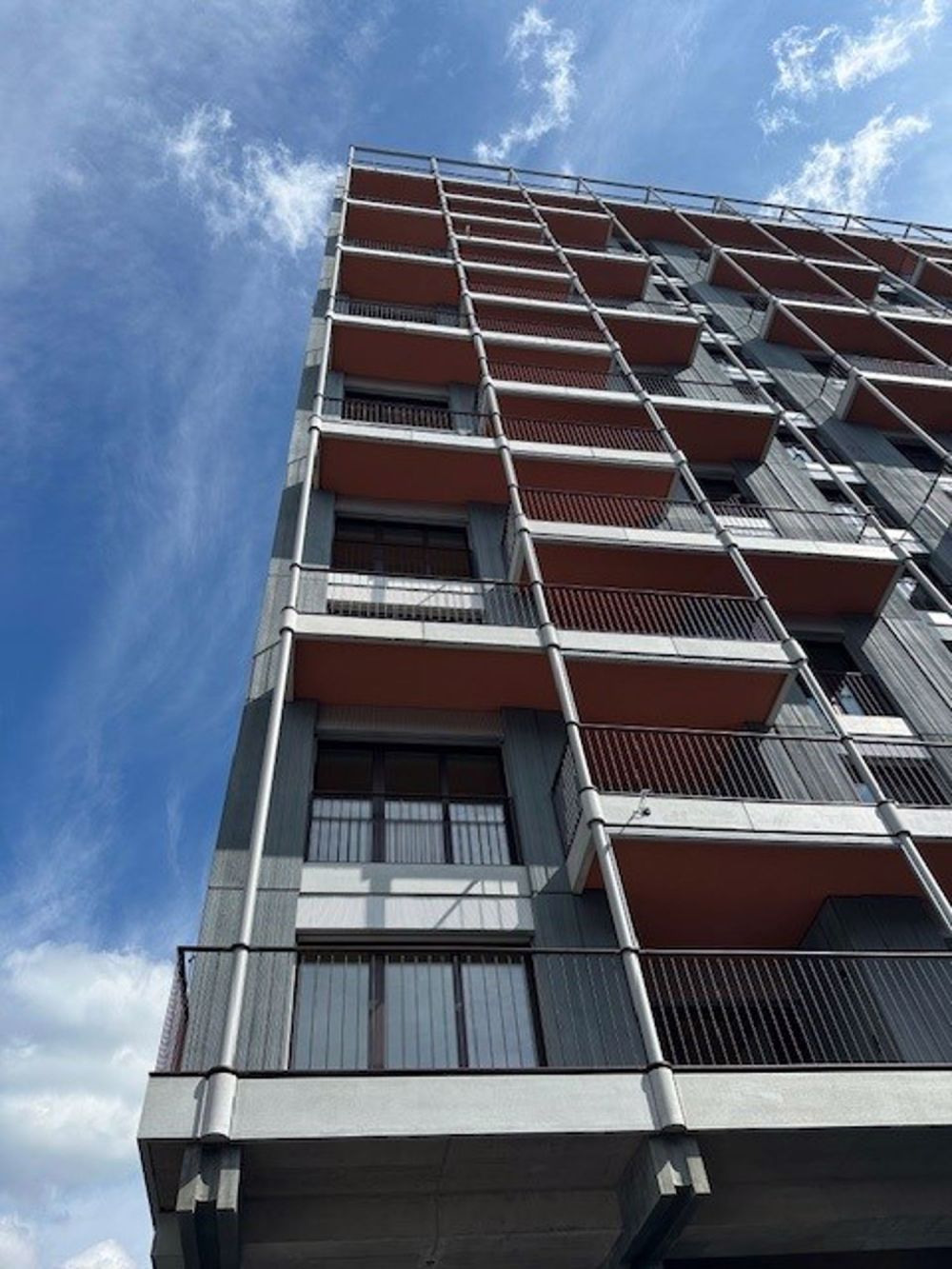 Grosszügige 3.5 Zimmerwohnung im Papieri-Quartier - Bild 2