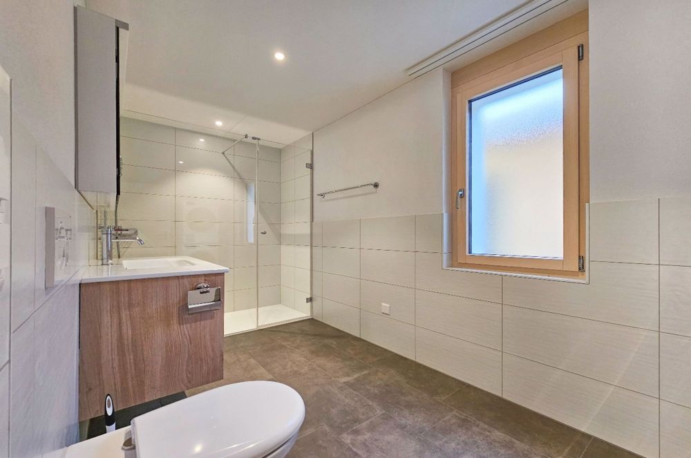 Neubau 2.5 Zimmer Wohnung im OG West - Bild 8