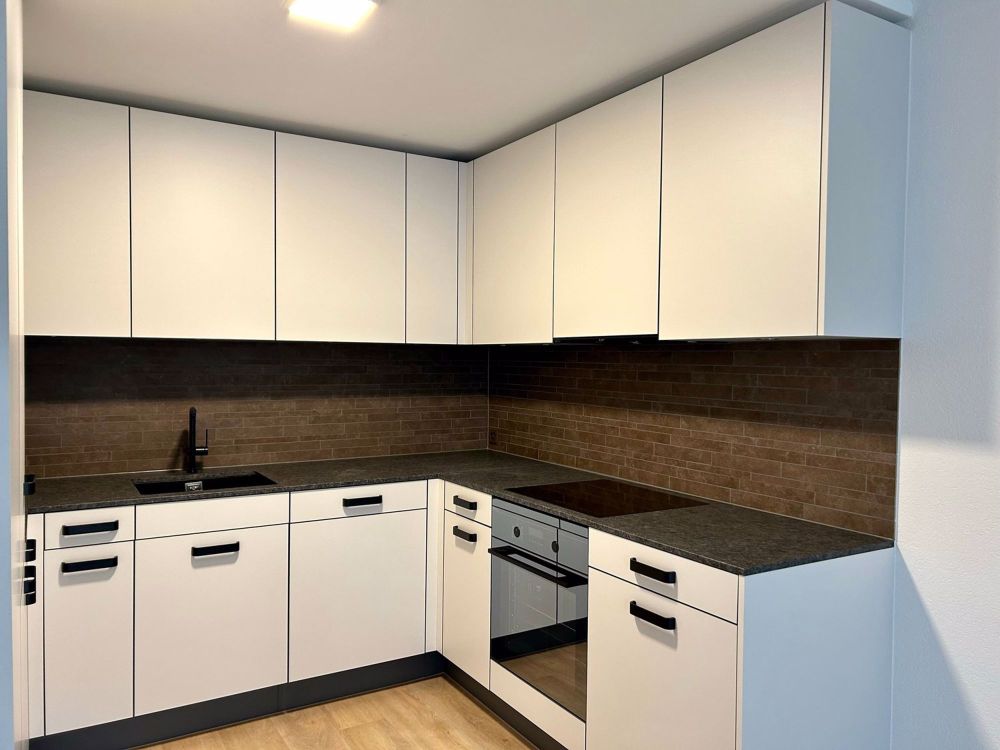 Attraktiv sanierte Single-Wohnung beim Wiesenplatz - Bild 1