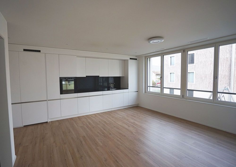 Moderne 2.5-Zimmerwohnung mit Balkon - Bild 6