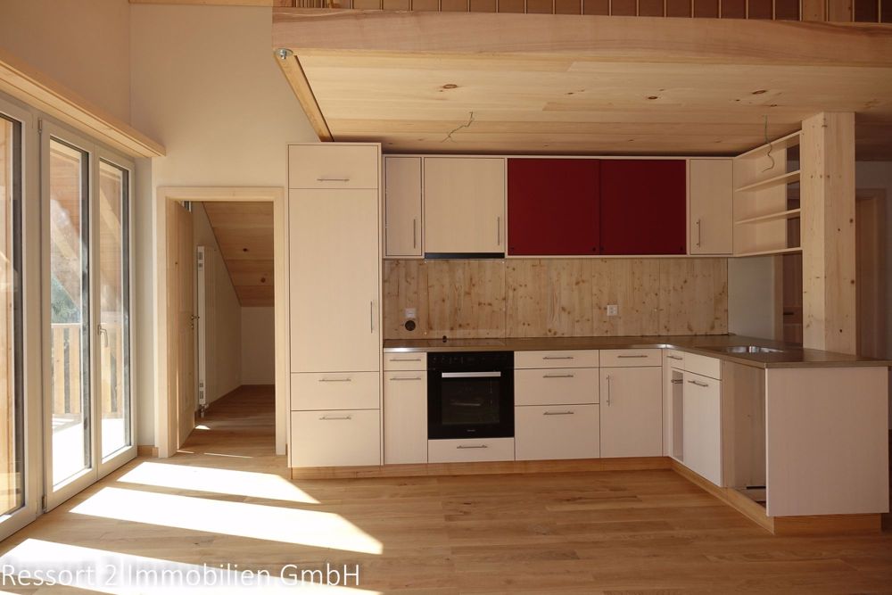 Rüti bei Büren: 3 1/2-Zi-Erstvermietung West - / Küche und Eingang Zimmer