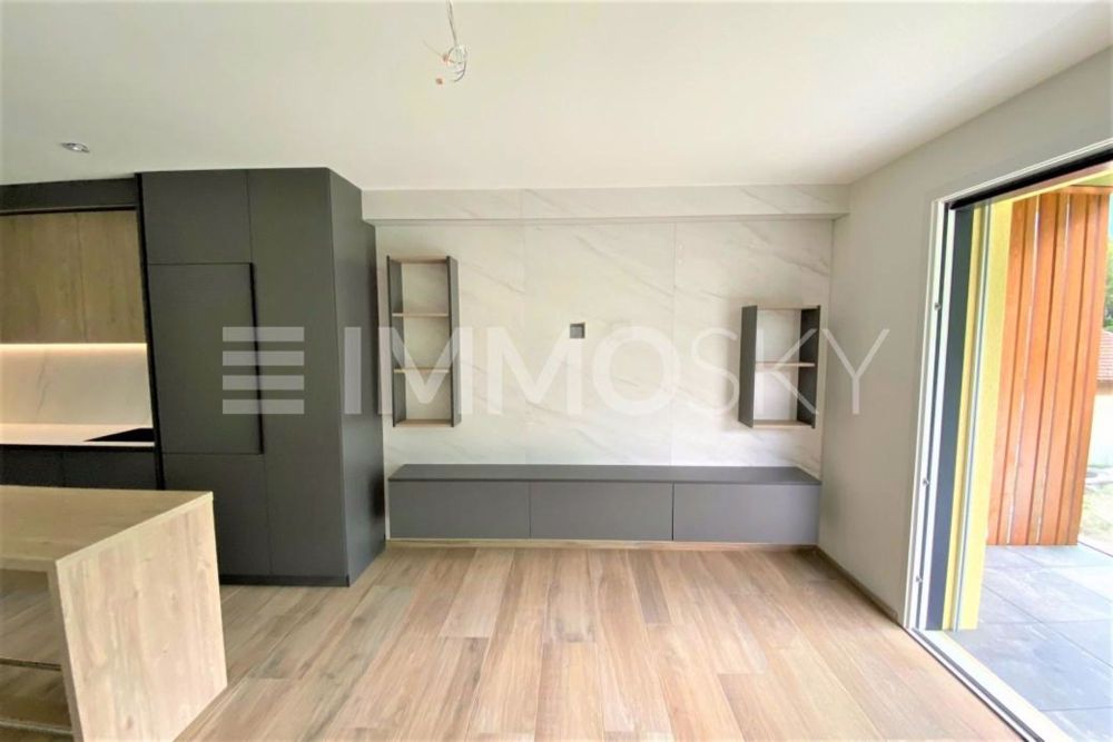 Etagenwohnung | 6705, Cresciano - Camera da letto con accesso in terrazza