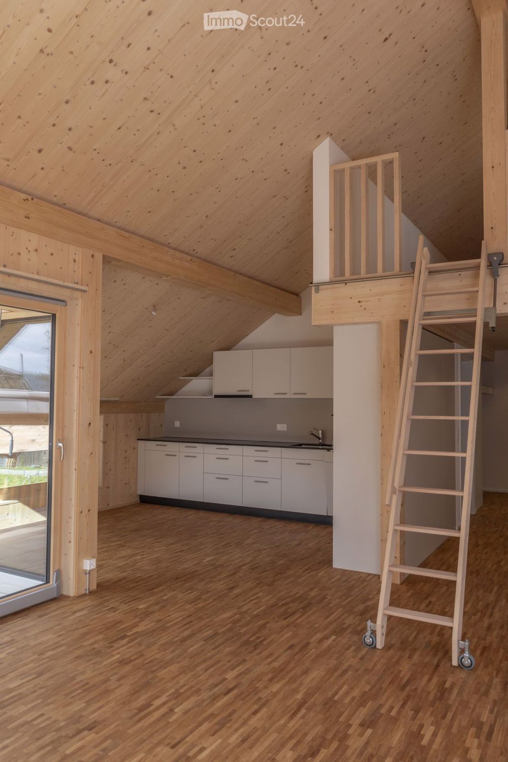 Gesundes Wohnen in dieser 4.5-Zimmer-Neubauwohnung mit Galerie - Bild 4